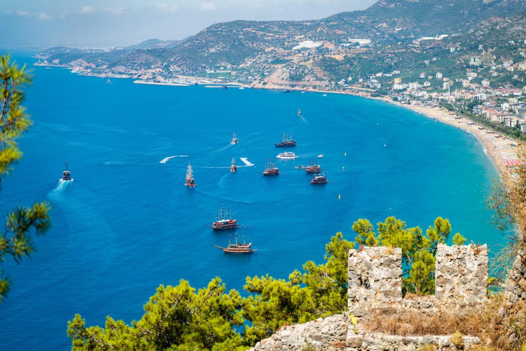 Praias de areia dourada na Riviera de Antalya